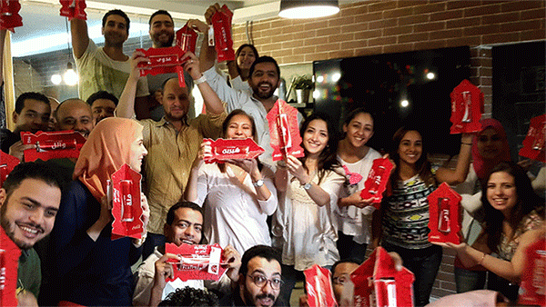 Coca Cola ramadan fanoos lantern Pack can share coke customized carton Coca-Cola