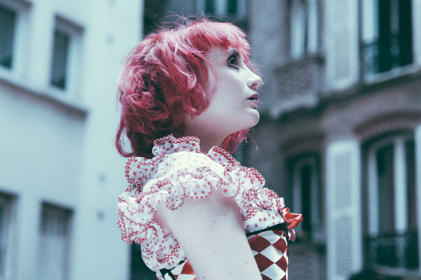 clown POLAROID roof Paris costume red hair unicorn