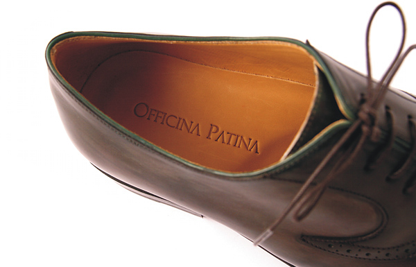 officina patina shoes identity Packaging logos monogram shoebox leather wood luxury brand print graphic pattern product Collateral ricardo pereira exemplaria Portugal