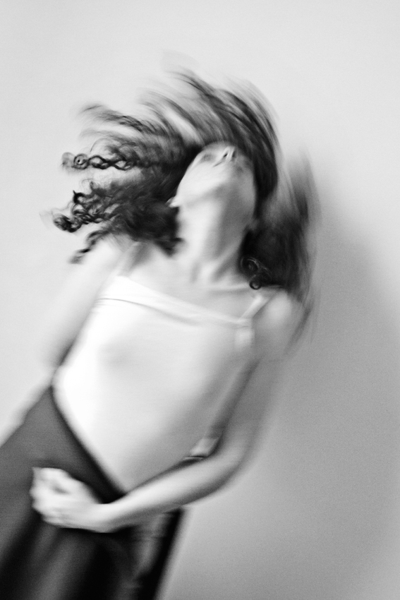 woman hair blur black and white