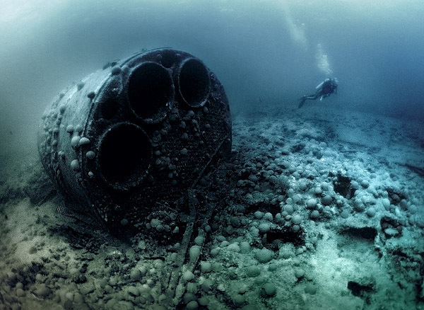 Bermuda underwater wrecks scuba