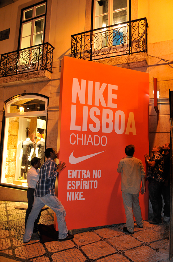 break up exile climb Nike Store Chiado Opening on Behance