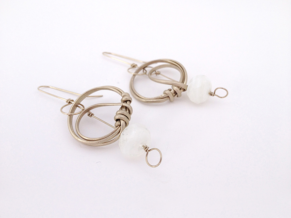 metalsmith handcrafted oneofakind costarica jewelry earrings wearableart