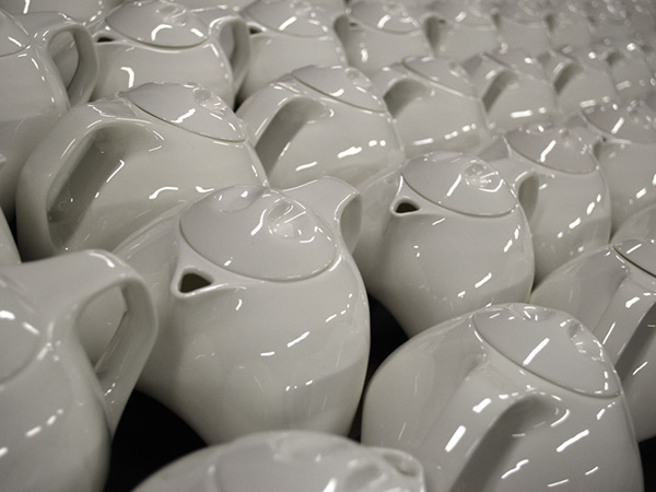 teapot  porcelain  tea  design