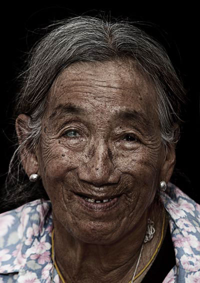 tibet Exile refugee old DALAILAMA