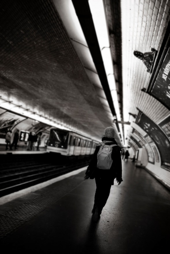 Paris underground trains life fast lane black and white canon eos 5dmk2 5dmk2 black & white Travel lonely daily