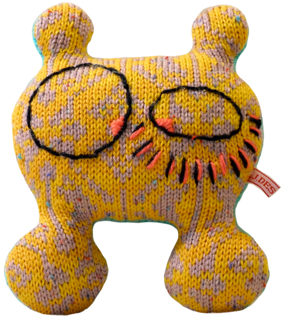 Fun sweet stuffed animals toys knit Embroidery