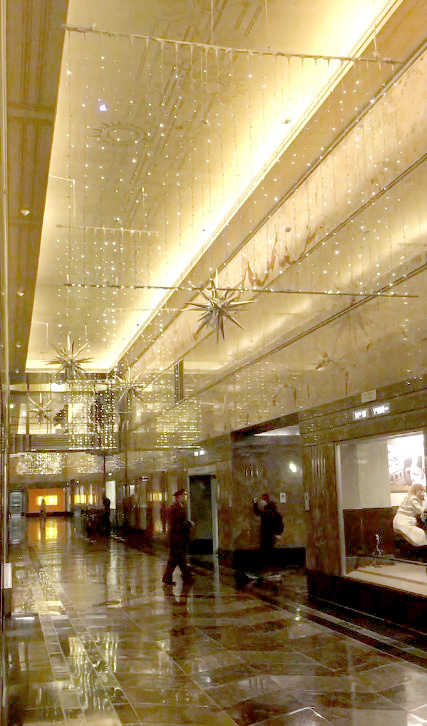 Empire State Building Holiday Lobby Decor