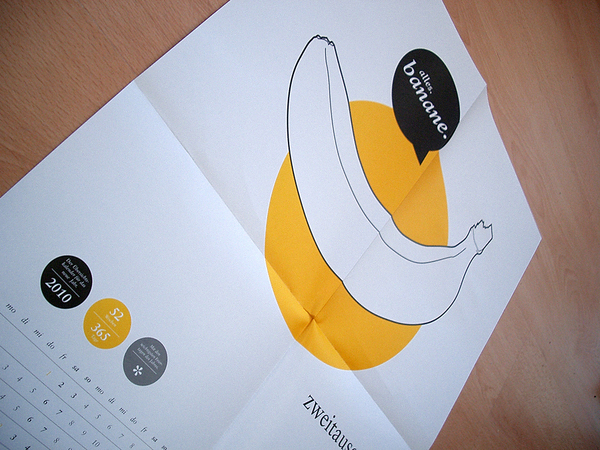 calendar kalender poster Sabon Banane typografie yellow Gelb print new year.