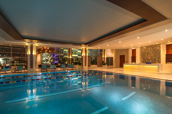 Hotel. Spa swimming pool jacuzzi indoor landscape furniture lighting reception gym