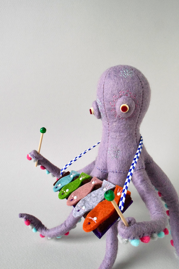 Adobe Portfolio solo show Exhibition  octopus handmade hine mizushima ranbu hello art machi japan osaka 水島ひね 個展 大阪
