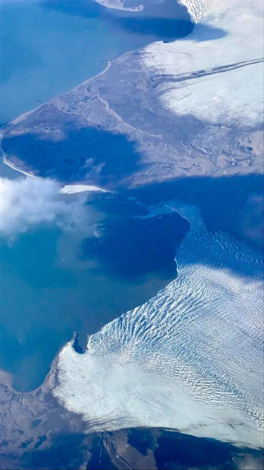 Spitsbergen flight northern adventure ice flaying traveled