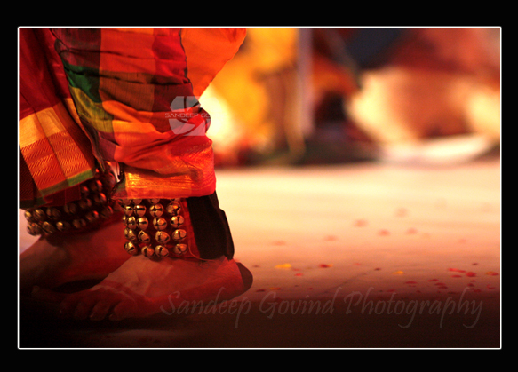 DANCE   art tradition Nangiyar Koothu Nangyar Koothu kerala  India Kalamandalam Sangeetha dancer