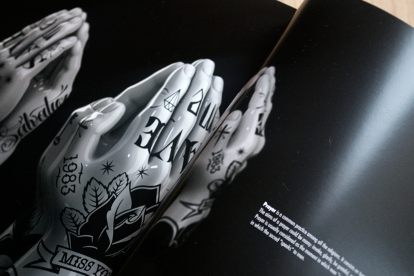 3D hands tattoo religion book salvation modeling Pray magazine editorial article buenos aires argentina