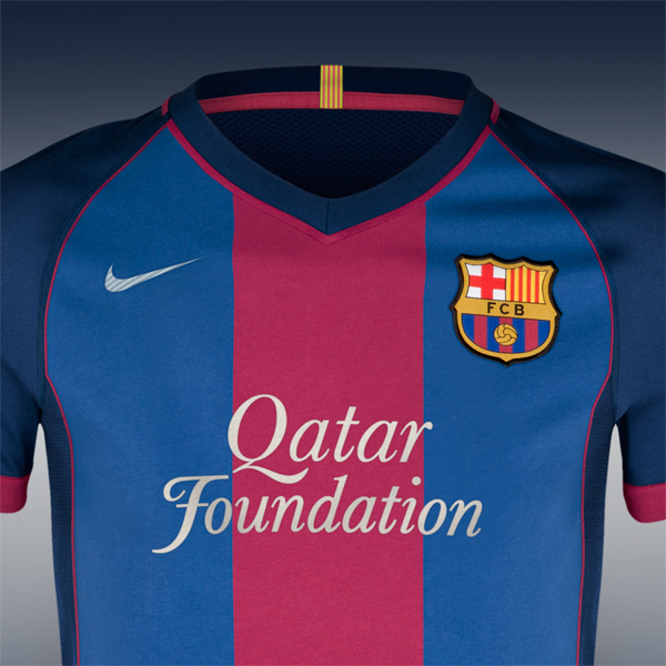 Timothy Gale  image manipulation  photoshop  kit design  Football  jersey barcelona Barca xavi Nike