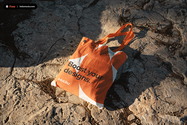 FREE | Outdoor Tote Bag Mockup