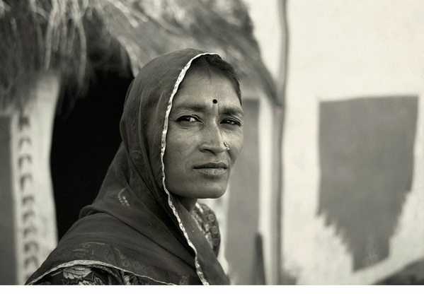 portraits desert India remote Leica children village