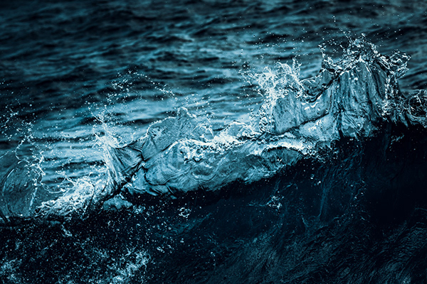 OCEAN BLUES – Drake Passage