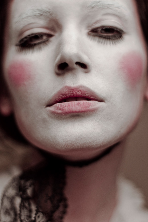 beauty Pierrot hair makeup closeup portrait black and white model chile rebel management nebulaskin