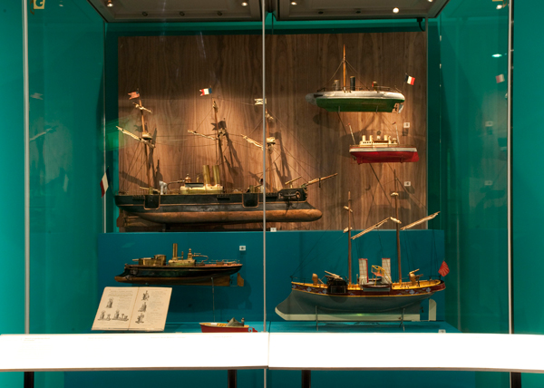 Toy Boats national maritime museum graphics temporary exhibtion