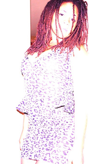 me antonette artist model leopard dress mirror color curves woman locks black hotel print