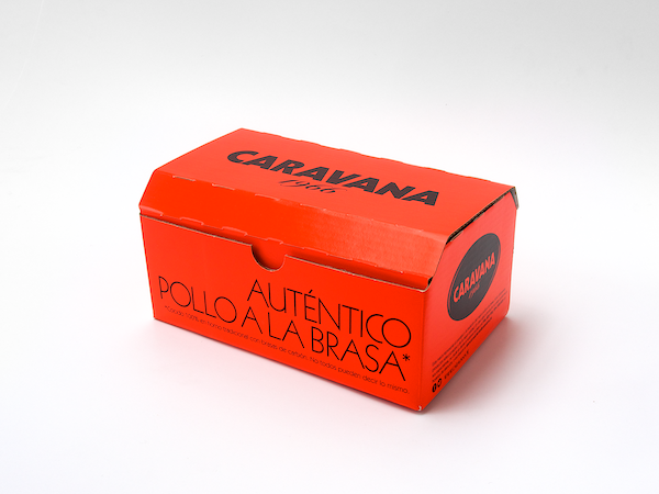 caravana boxes brasa naranja cardboard IS Creative Studio Richars Meza pollo rotisserie chicken
