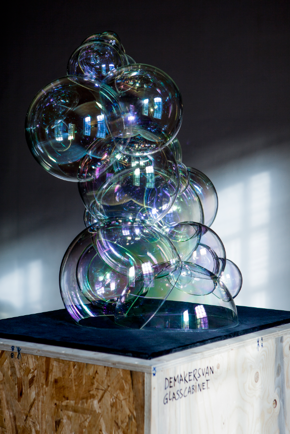 Bubble cabinet soap bubbles ale inno Alessandro Innocenti design cluster