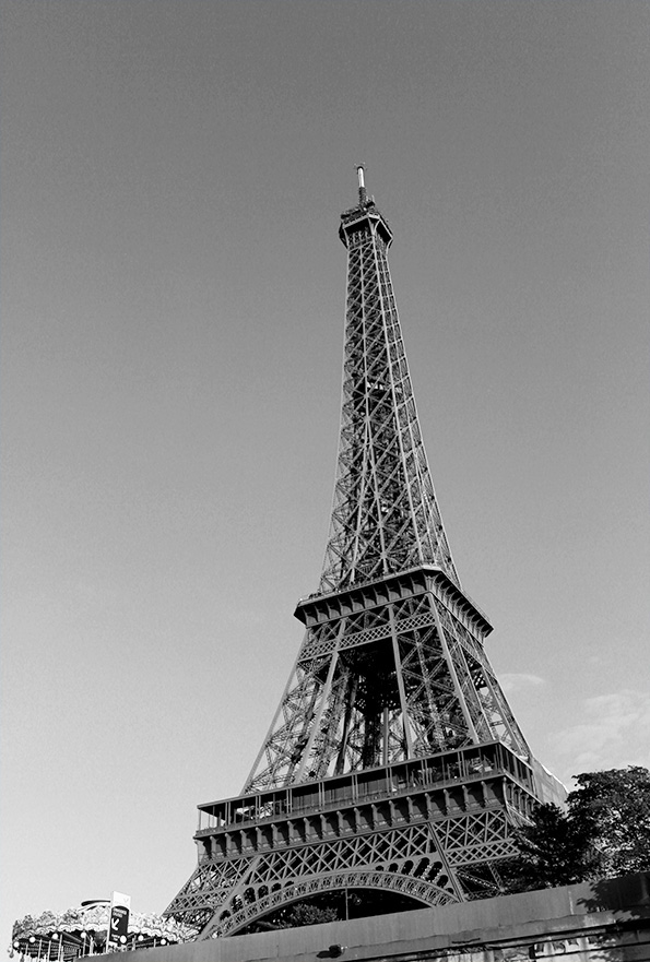 艾菲尔铁塔 巴黎 法国 glass pyramid