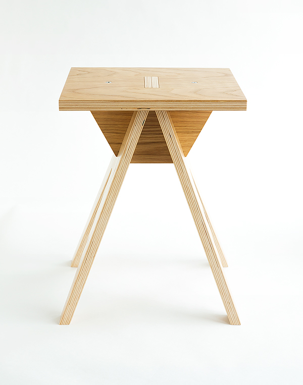 HEDGEHOG - dismountable plywood stool