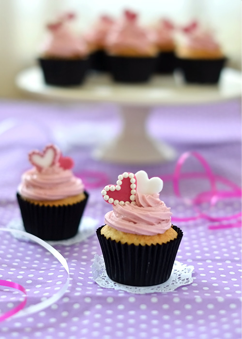 Food  culinary photography desserts cupcakes St.Valentine