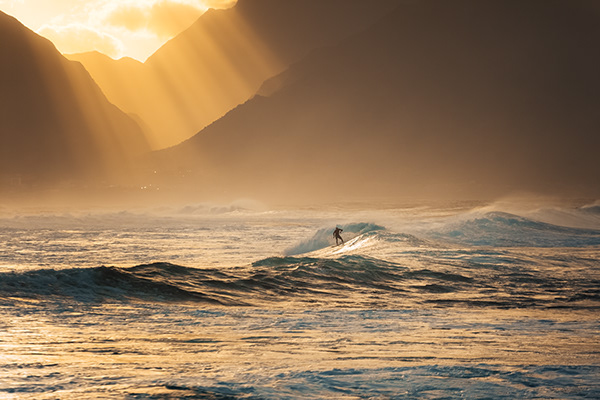 WINTER SURF | MAUI, HAWAII