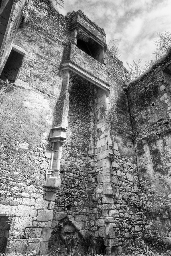 france infrared black and white Travel Dordogne history Ancient castles medieval villages countryside aquitaine Périgord