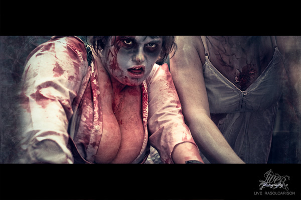 Photography  zombie walk zombie walk paris Zombie Walk Paris 2010 france zombie day  Event Post-Prod process cinematic conceptual make-up Supernatural horror blood brain dead undead mood atmosphere costume Paris live rasoloarison liverasol.com texture