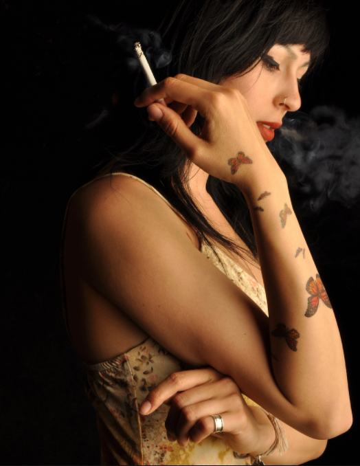 women butterfly tatto smock smog  cigarette