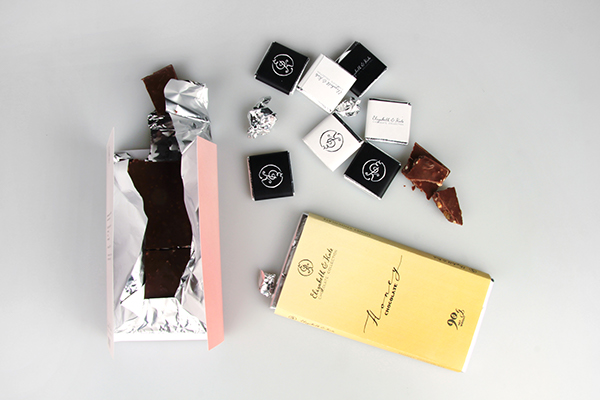 chocolate sweet almond dark White honey milk