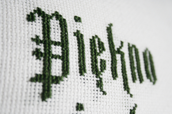 typo Embroidery font