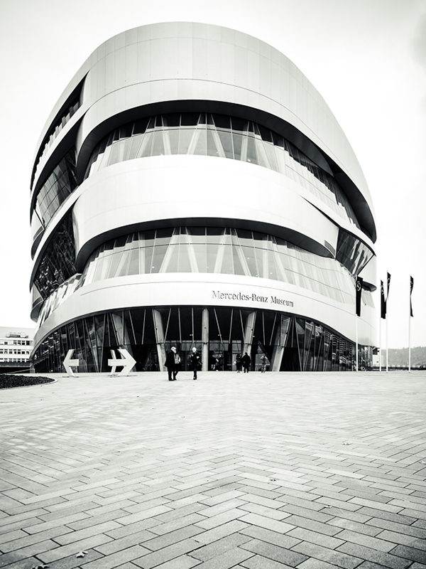 stuttgart Mercedes Benz museum minimal germany architektur design fotografie beton concrete