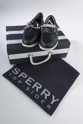 Sperry top-sider shoebox design User Experince package design 