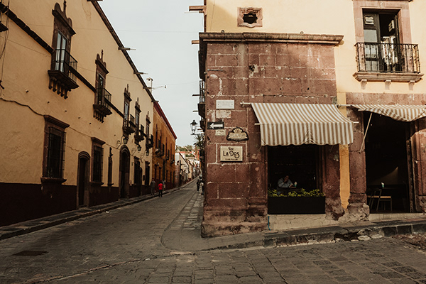 The lively streets of San Miguel de Allende, Mexico