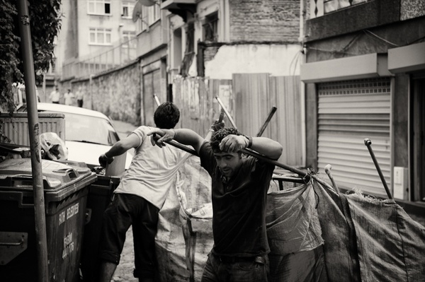 istanbul Poverty housing poor Turkey