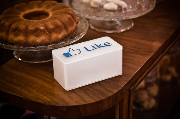 Like Button // Tip Box