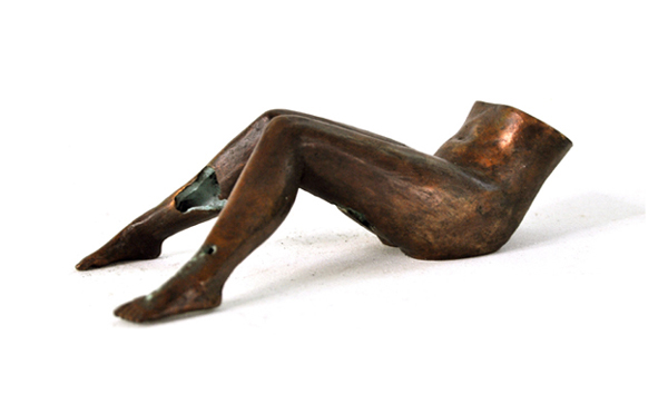 Zagara sculpture model nude bronze female concept Soil of Ardour Inside insight dutch Dutch design  durable Sustainable