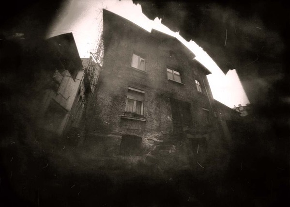 pinhole camera obscura Alternative Photography analogue photography dark monochrome