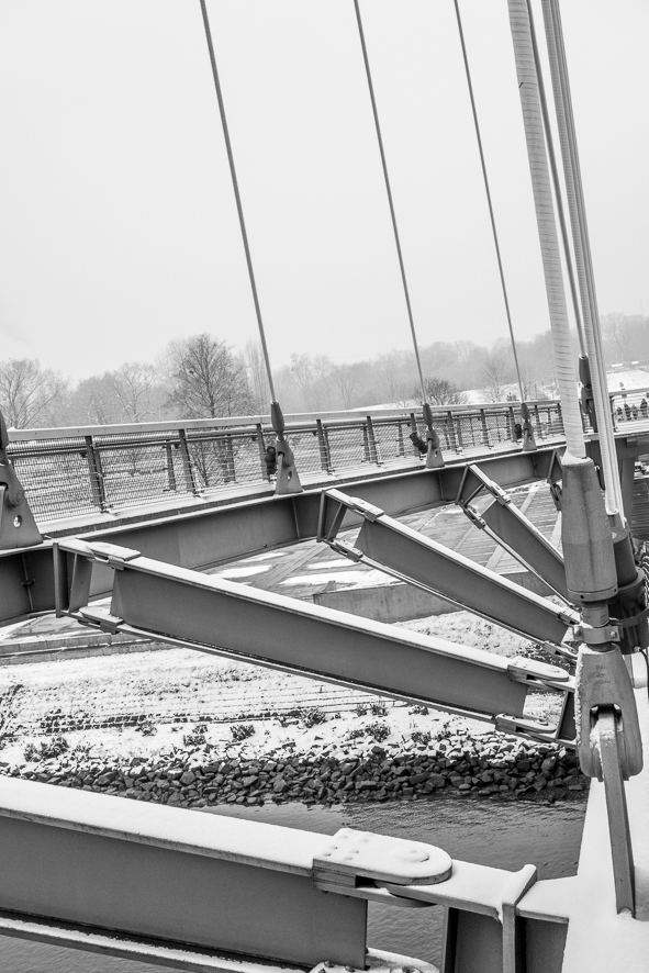 strasbourg architecture bridge pont noir et blanc Kehl alsace rhin Allemagne bateau