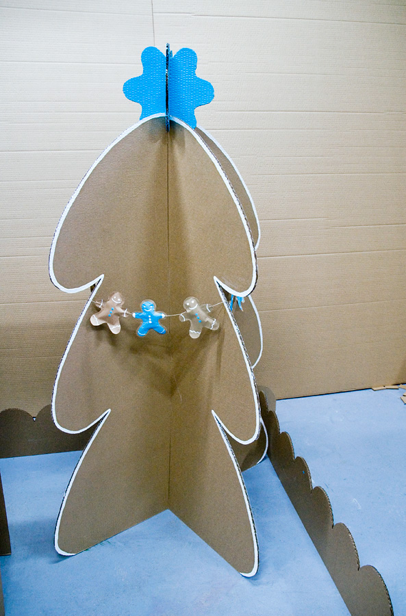 cardboard craft art design decoration Christmas new year inspiration Cardboardia