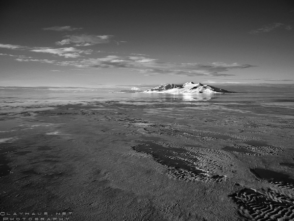 utah infrared IR digital Landscape black & white desert mountains valleys west desert great salt lake