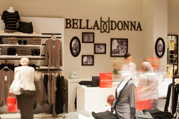 BELLA Donna store clothes women's wear mall Interior