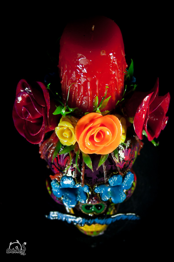 skull calaca catrina Flowers Flores colors colores pintura devils toys art toy craft Hand Painted colombia candle