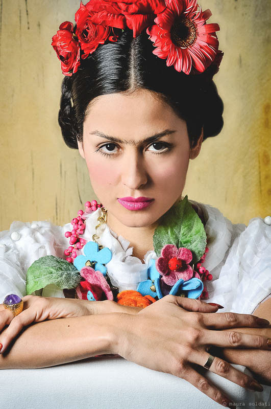 portrait art Frida Khalo photography painting woman
