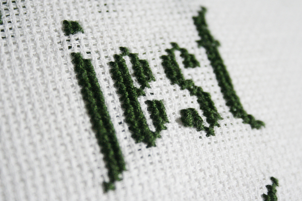 typo Embroidery font